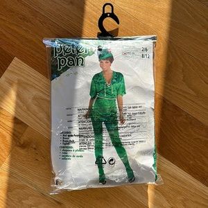 Women’s Peter Pan Costume.